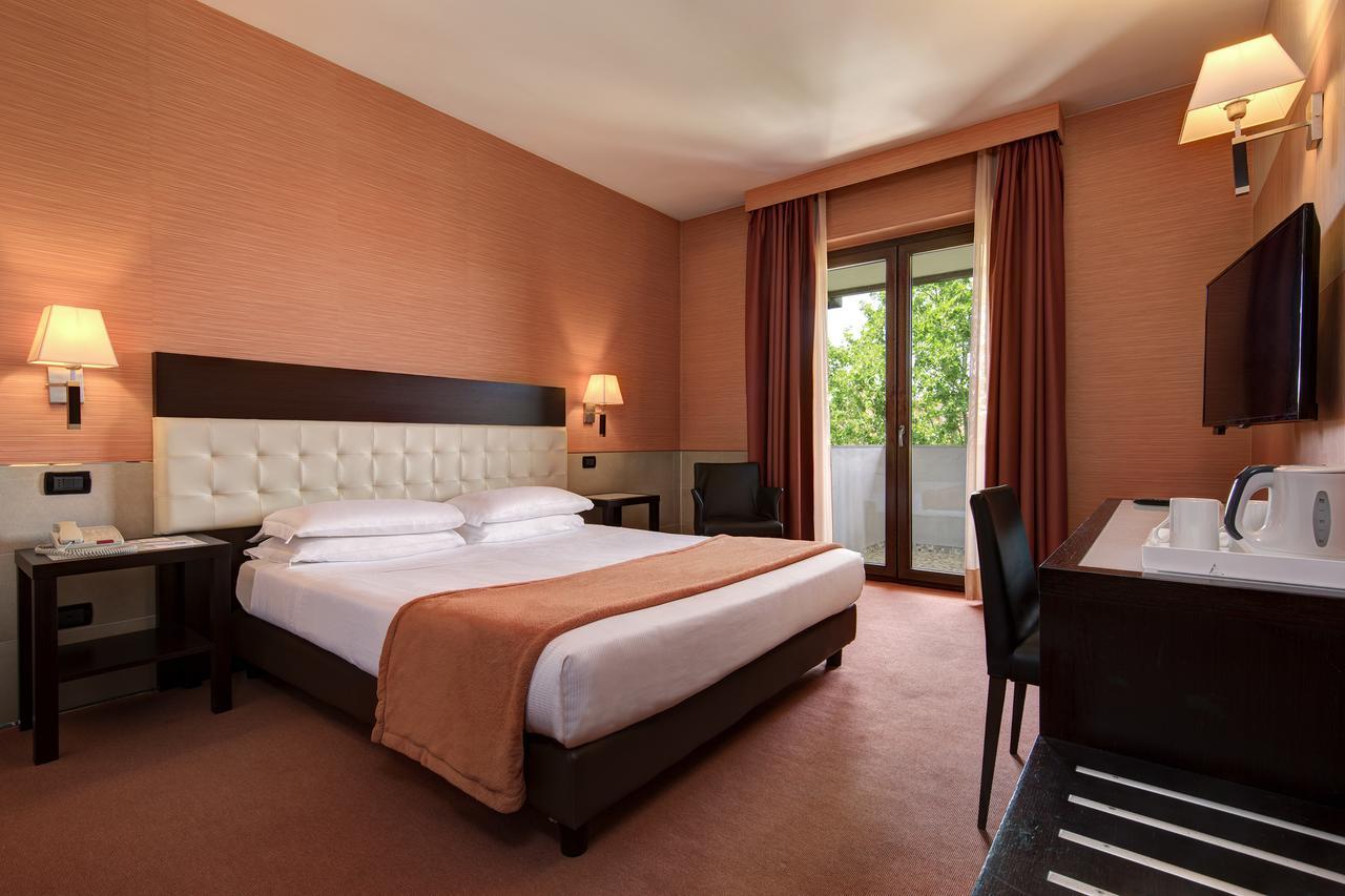 Best Western Gorizia Palace Eksteriør bilde